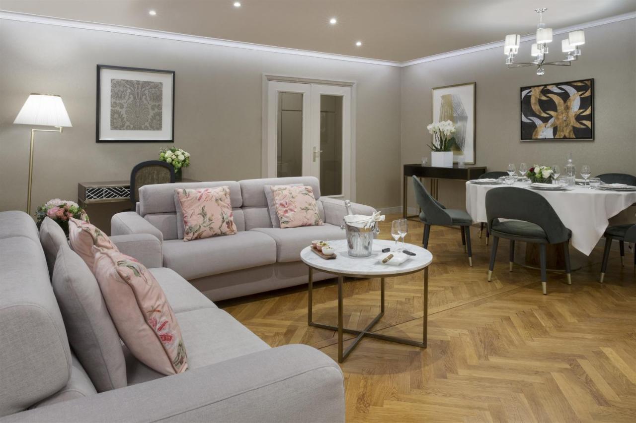 Warwick Reine Astrid - Aparthotel Lione